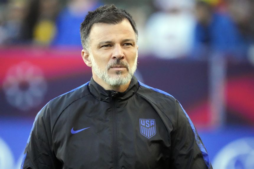 Hudson quits as US men's soccer interim coach, is replaced by Callaghan