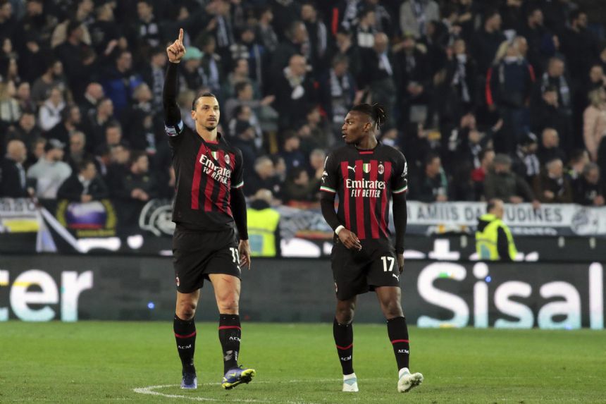 Ibrahimovic becomes oldest Serie A scorer but AC Milan loses