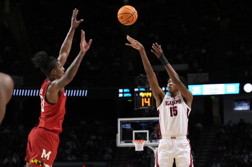 Inflategate? Bouncy basketballs hot topic at March Madness