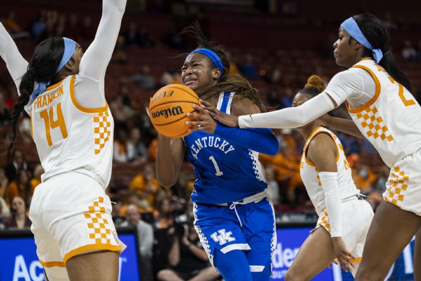 Jackson's 34 points spark Tennessee past Kentucky, 80-71