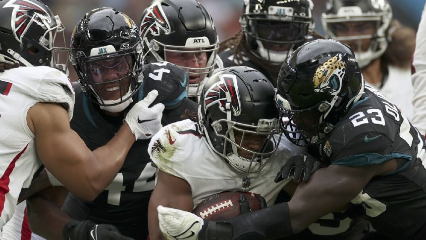 Week 12 NFL Picks: Jaguars defense overwhelms Bills and more of Jason La  Canfora's best bets 