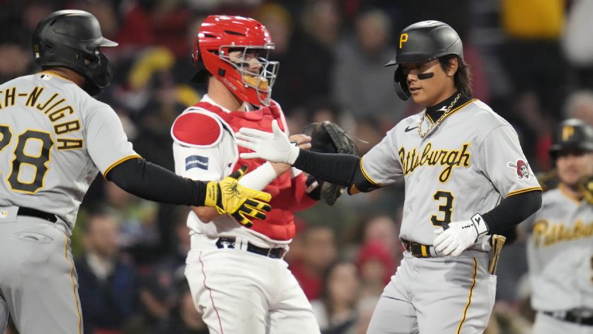 Ji Hwan Bae's 1st career homer helps Pirates top Red Sox 4-1