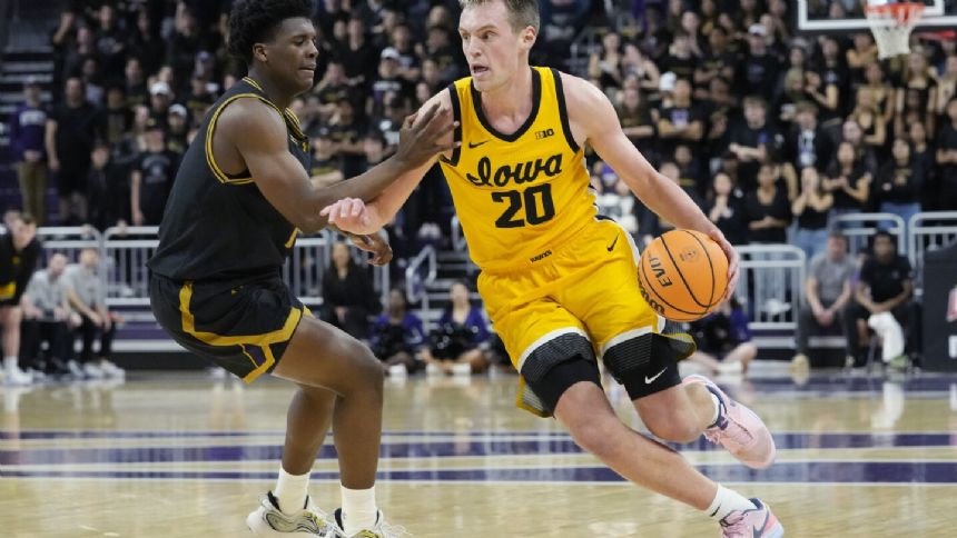 Josh Dix scores 24, Payton Sandfort 23 to help Iowa beat Northwestern 87-80