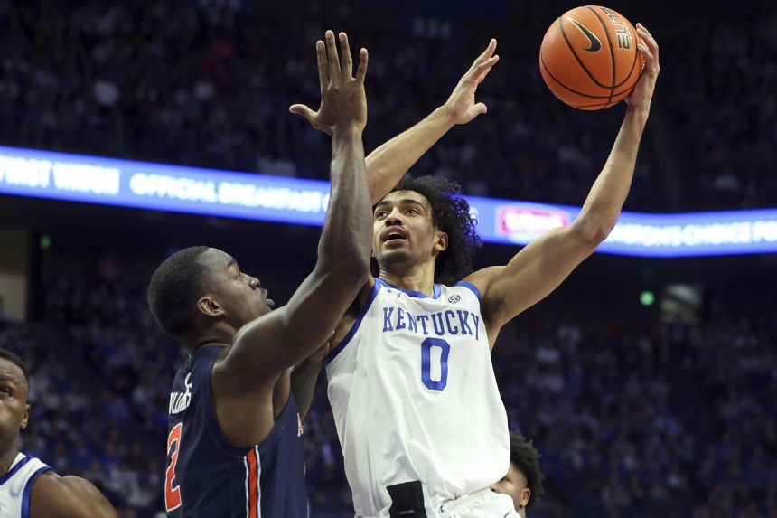 Kentucky overwhelms Auburn for 20th win of season 86-54