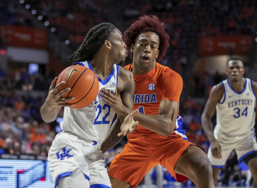 Kentucky wins third straight, 82-74 over Florida