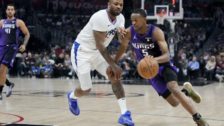 Kings beat Clippers 123-107 behind Fox and hand LA back-to-back losses for 1st time since December