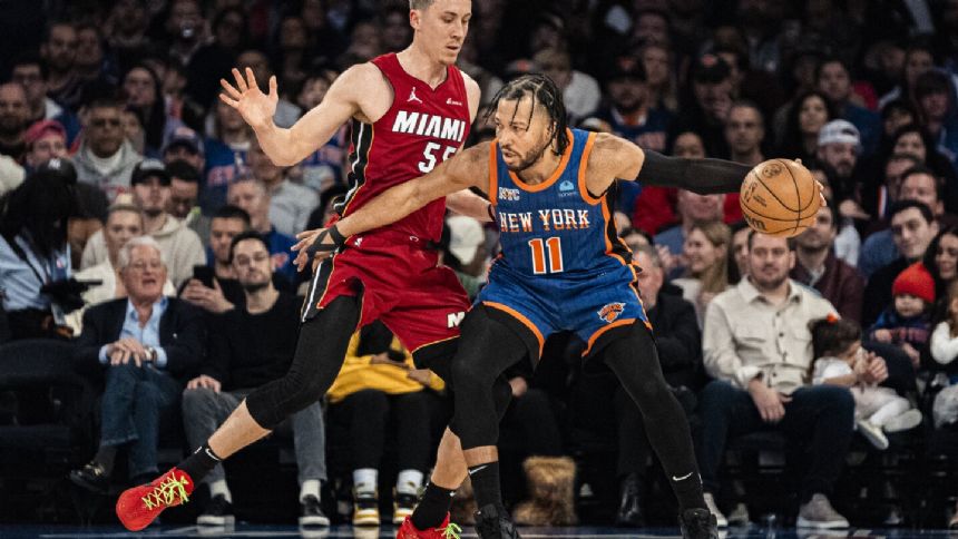 Knicks pull away in 4th to win 6th straight and send Heat to 6th loss in a row