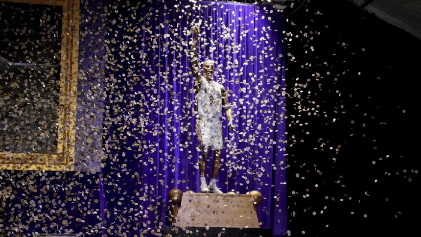 Kobe Bryant immortalized with a 19-foot bronze statue outside the Lakers' downtown arena