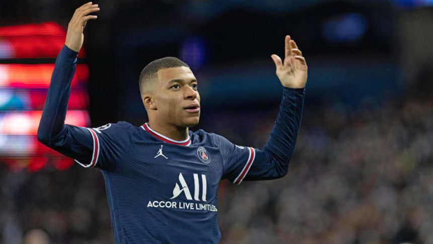 Kylian Mbappe's contract expiring: PSG star free to sign pre-contract with any club as Real Madrid lie in wait