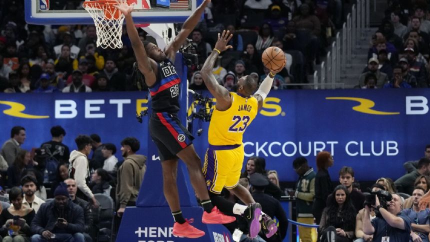 Lakers bounce back to rout Detroit, handing Pistons team-record 15th straight loss