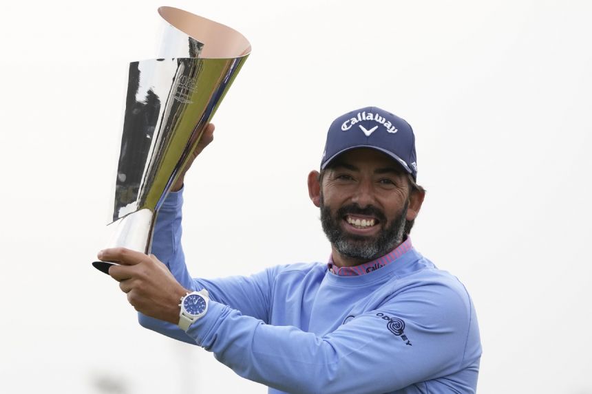 Larrazabal edges Helligkilde to win Korea Championship