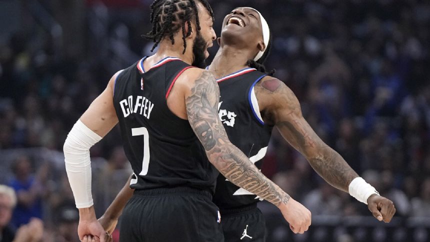 Leonard, George score 29 apiece as Clippers rally in fourth quarter to defeat Raptors 126-120