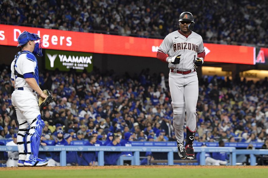 Lewis' pinch-hit homer lifts D-backs over Dodgers 2-1