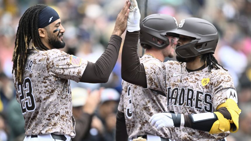 Luis Campusano, Ha-Seong Kim hit 3-run homers, Padres rout Giants 13-4 for 4-game split