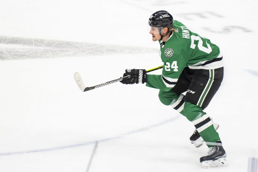 Marchment, Pavelski end droughts as Stars dominate Avs 7-3