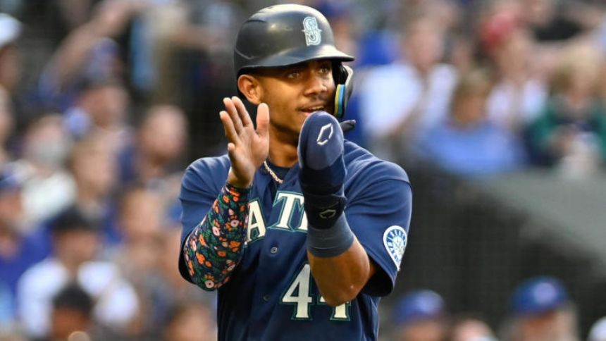 Mariners close to signing star rookie Julio Rodriguez to 14-year contract extension, per reports