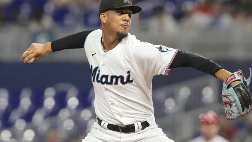 Marlins send rookie pitcher Eury Perez back to minors, recall RHP Sean Reynolds