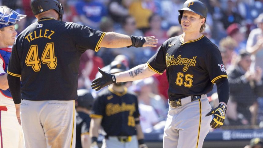 McCutchen's 300th career home run helps lift Pirates over Phillies 9-2