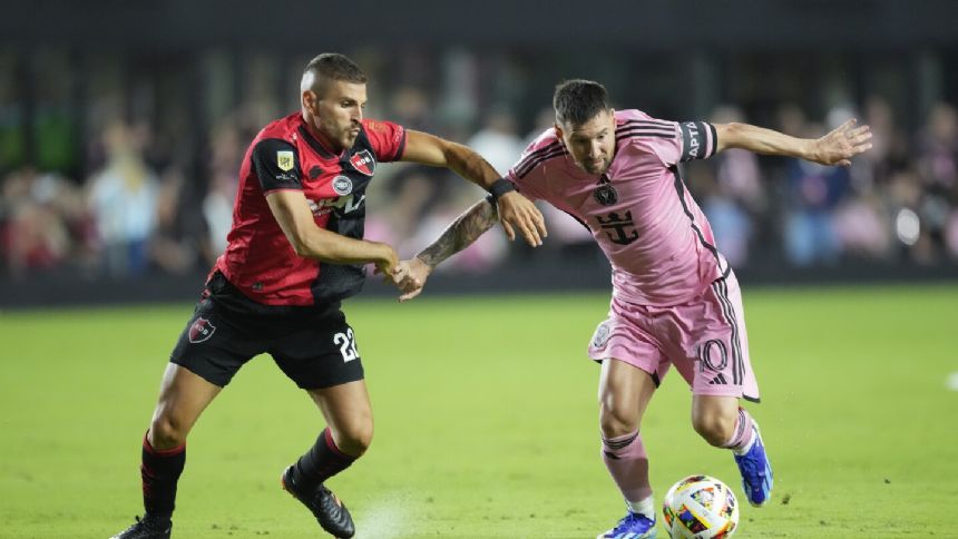 Messi and Inter Miami close messy preseason with 1-1 draw against Newell's Old Boys