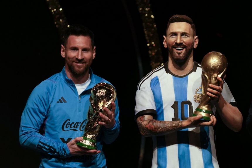 Messi honored with a statue at South America's soccer HQ