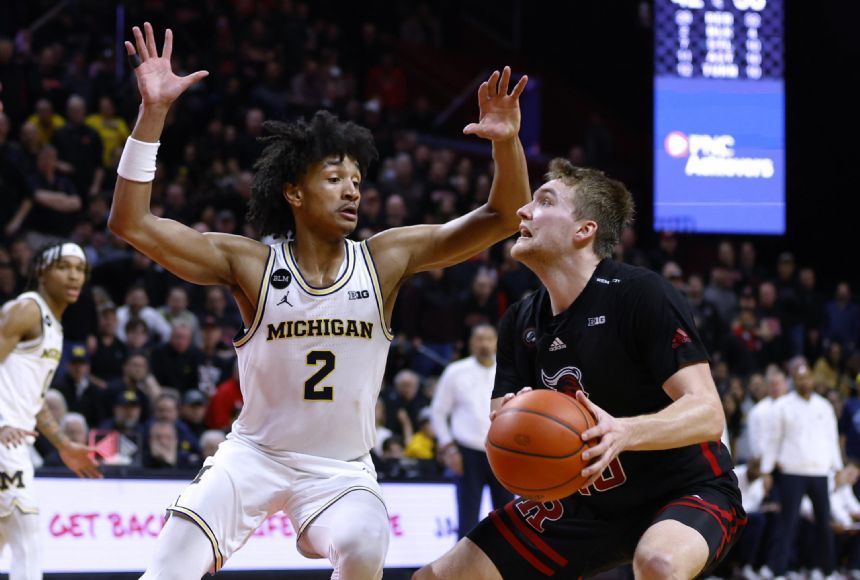 Michigan trails early, pulls away from Rutgers for 58-45 win