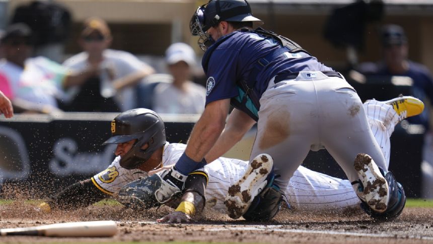 Miller throws 6 innings, Rodriguez makes defensive gem in Mariners' 2-0 victory over Padres