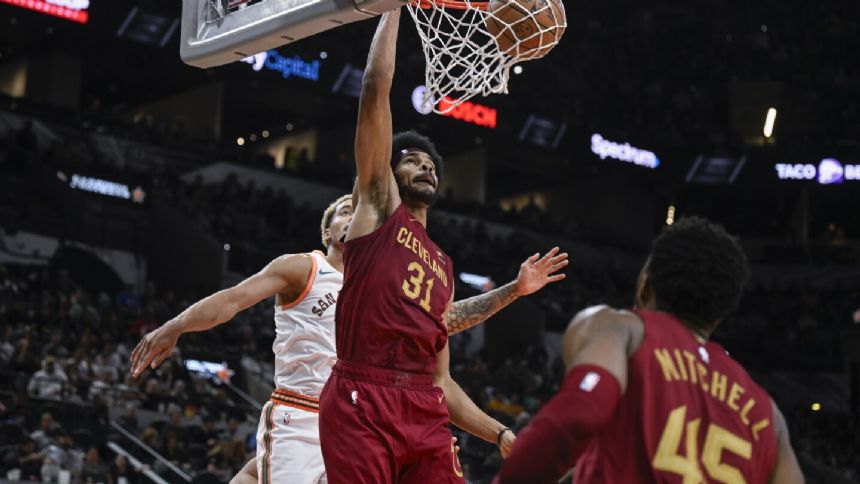 Mitchell, Mobley help Cavaliers stand tall against Wembanyama, Spurs for 5th straight win, 117-101