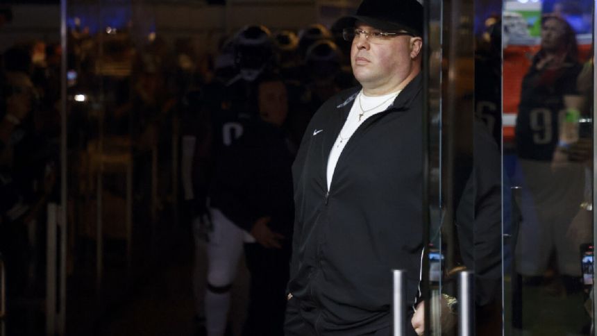 NFL denies Eagles security chief DiSandro's appeal of fine, sideline ban, AP source says