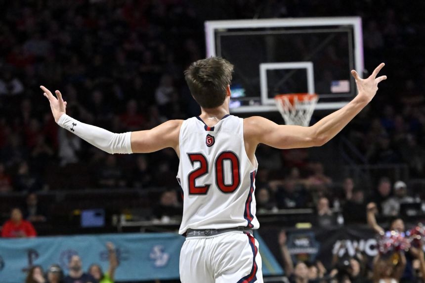 No. 16 Saint Mary's holds off BYU to reach WCC title game