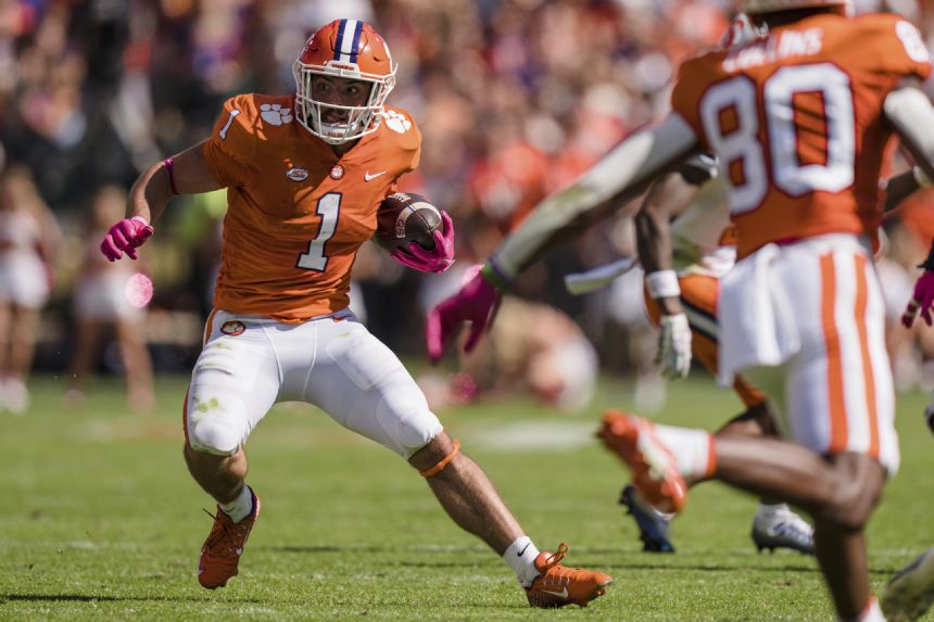 No. 5 Clemson puts playoff hopes on line at Notre Dame