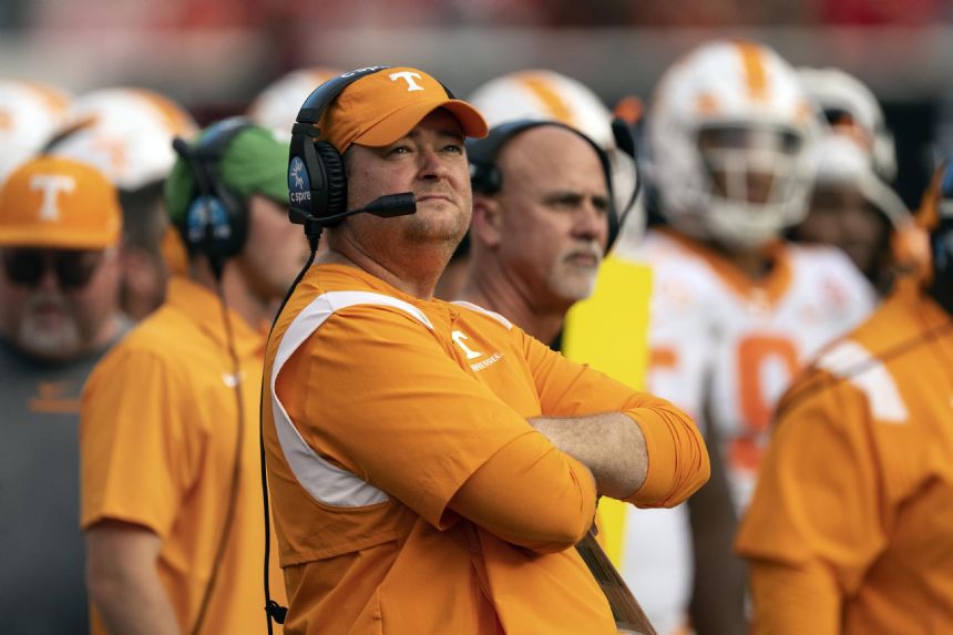 No. 5 Tennessee can go undefeated at home against Missouri