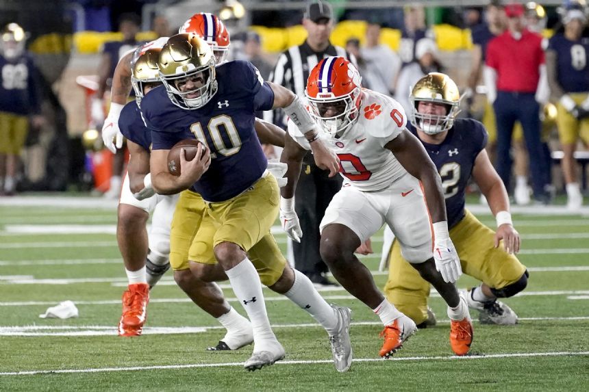 Notre Dame beats No. 5 Clemson 35-14 with punt block for TD
