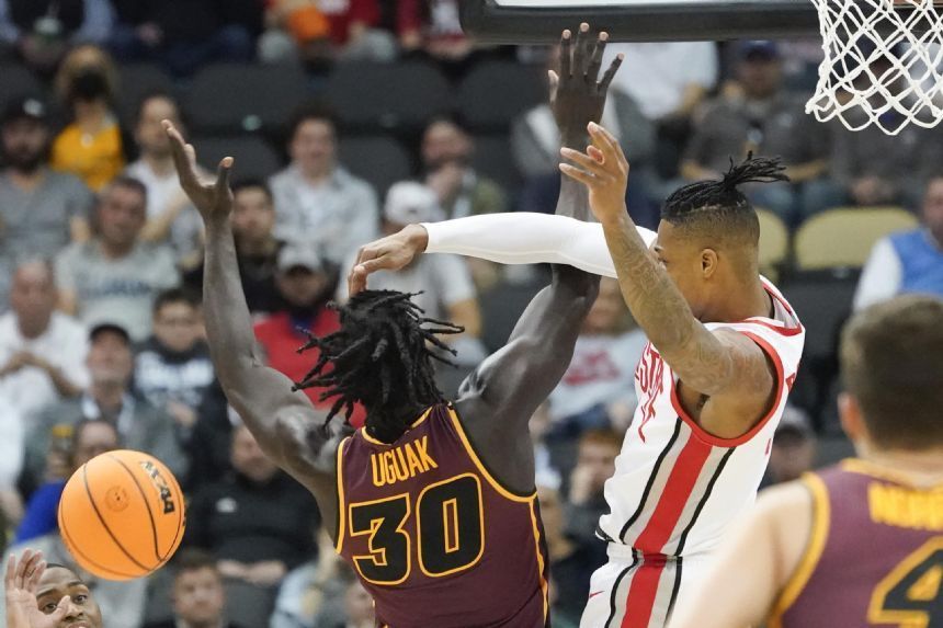 Ohio State puts clamps on Loyola Chicago in 54-41 NCAA win