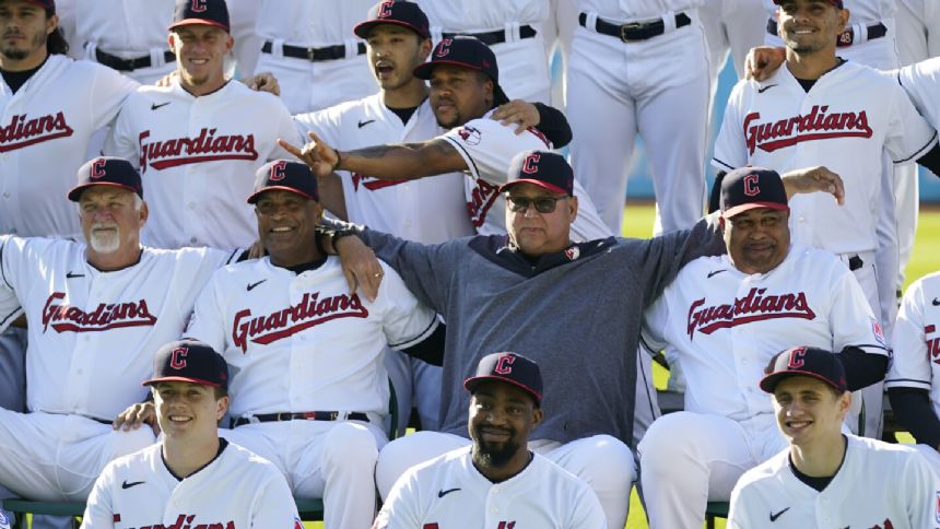 Guardians manager Terry Francona planning multiple operations, potential  retirement