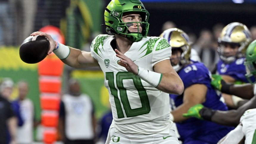 Oregon's Bo Nix, UCLA's Laiatu Latu headline AP All-Pac-12 honors