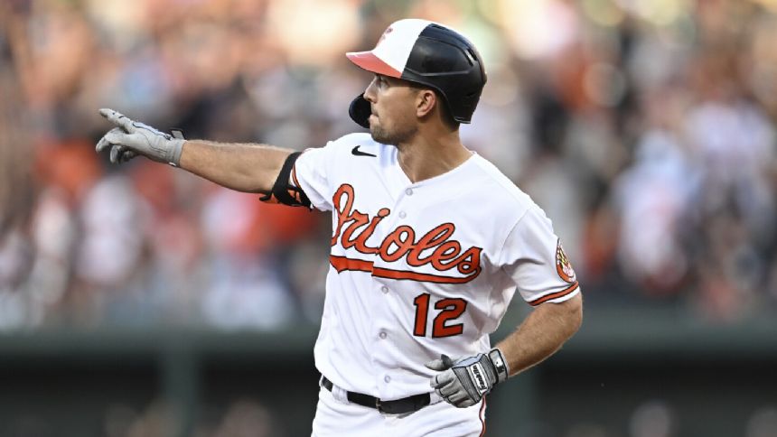 Orioles Score 7 Runs In 1st Inning, Pound The Yankees 9-3 To Stay 1 1/2 ...