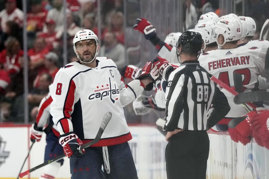 Ovechkin ties Howe's mark, Red Wings beat Capitals 3-1