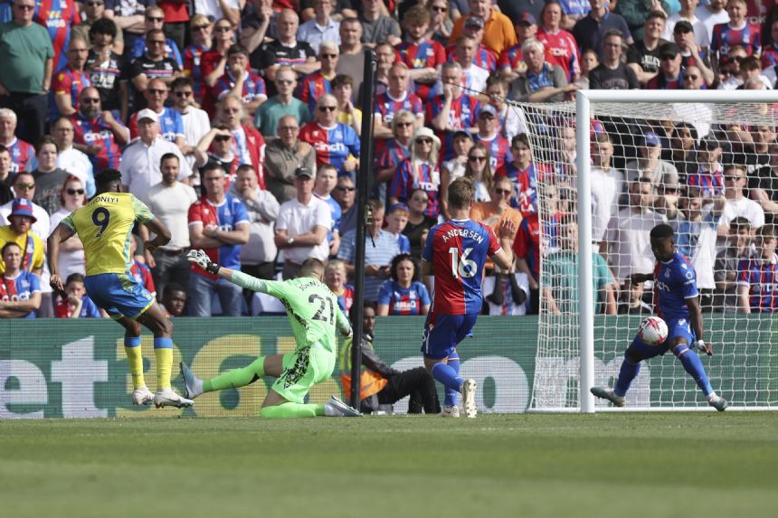 Palace and Forest draw 1-1 as Awoniyi caps strong end to season with another goal