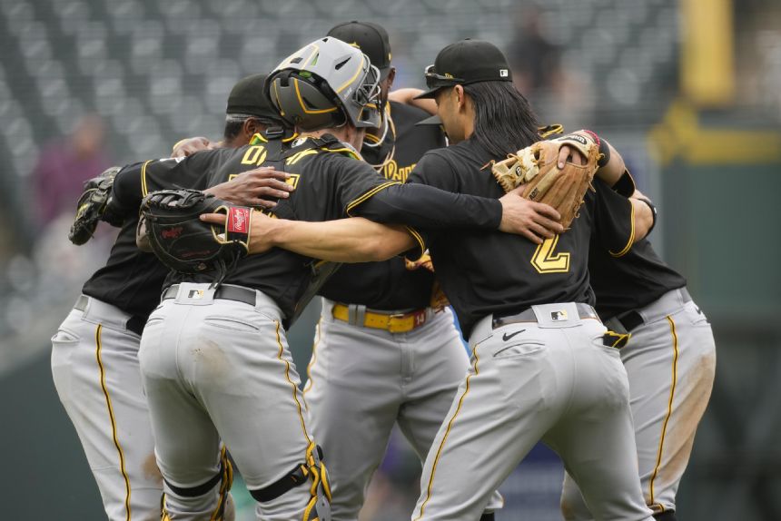 Pirates romp 14-3 for sweep, send Rockies to 8th loss in row