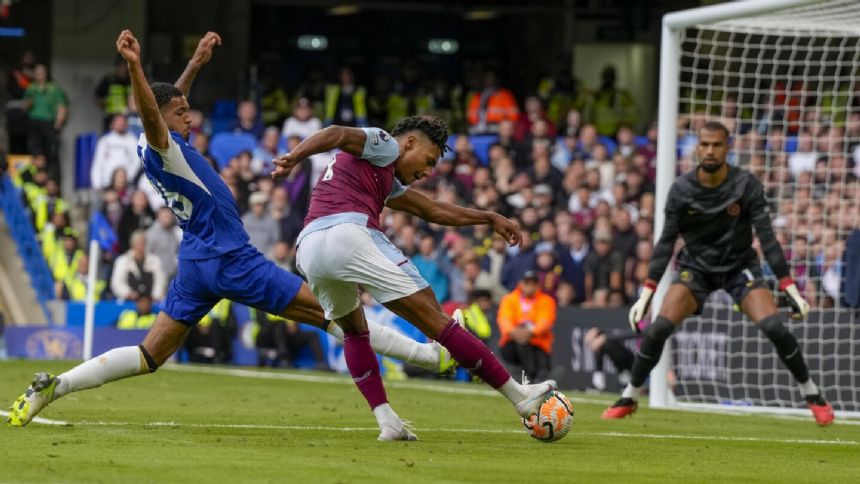 Pochettino's Chelsea loses again in Premier League. Spurs stay unbeaten with 2-2 draw at Arsenal