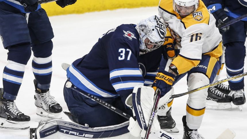 Predators extend points streak to 13 games with a 4-2 win over the Jets