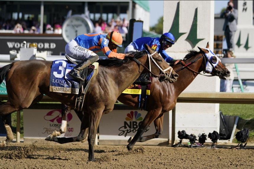 Pretty Mischievous wins Kentucky Oaks at Churchill Downs