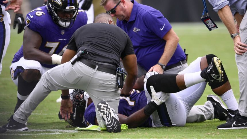 Colts' Shaquille Leonard working to overcome fear of injury after missing  most of past 2 seasons