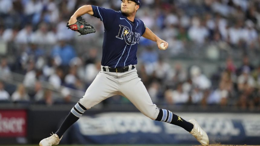 Jake Cronenworth gets $80M deal with Padres for 2024-30