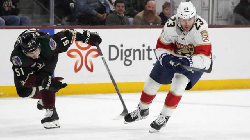 Reinhart, Tkachuk score late; Florida Panthers win fifth straight 4-1 over the Arizona Coyotes