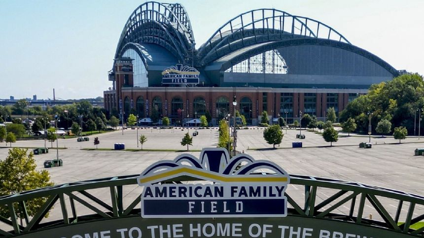 Milwaukee Brewers: Republicans eye $614M to upgrade stadium