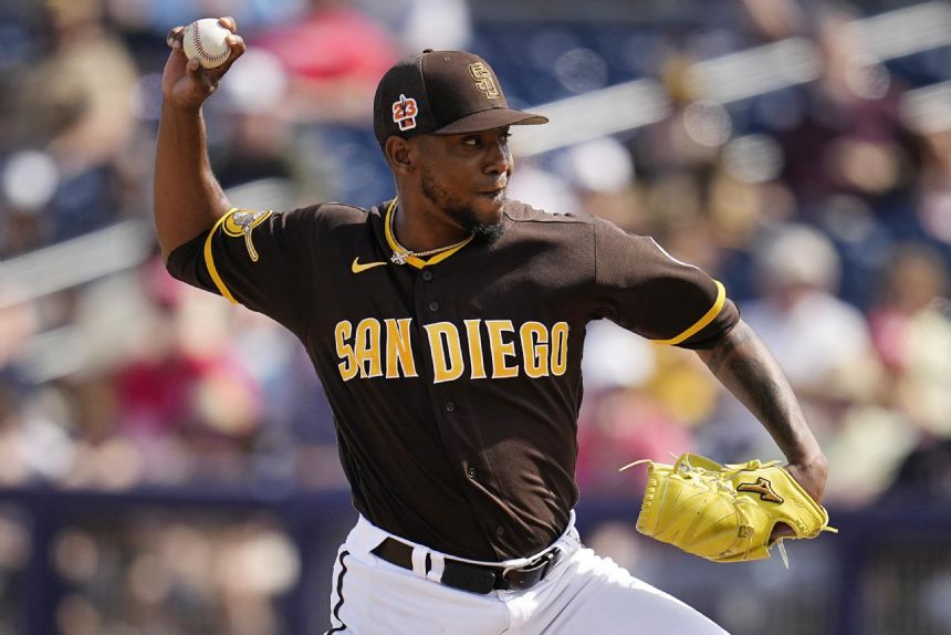 RHP Julio Teheran agrees to terms with injury-riddled Brewers