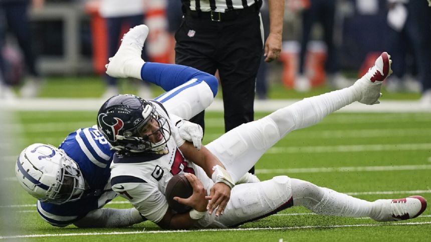 Richardson scores twice before leaving with concussion as Colts beat Texans  31-20