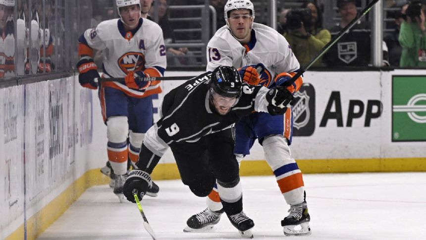 Rittich gets 2nd shutout of season, Kings snap Islanders 6-game winning streak 3-0
