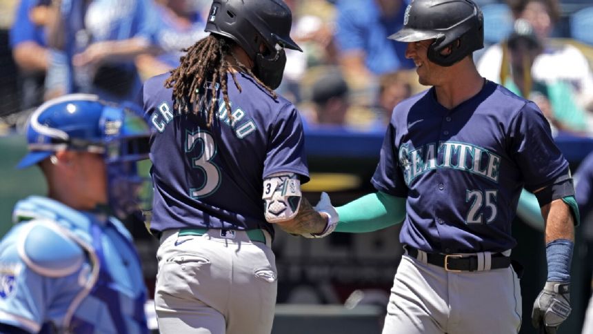 Rodriguez hits tiebreaking single in 3-run 10th as Mariners outlast Royals 6-5 to avoid 1st sweep